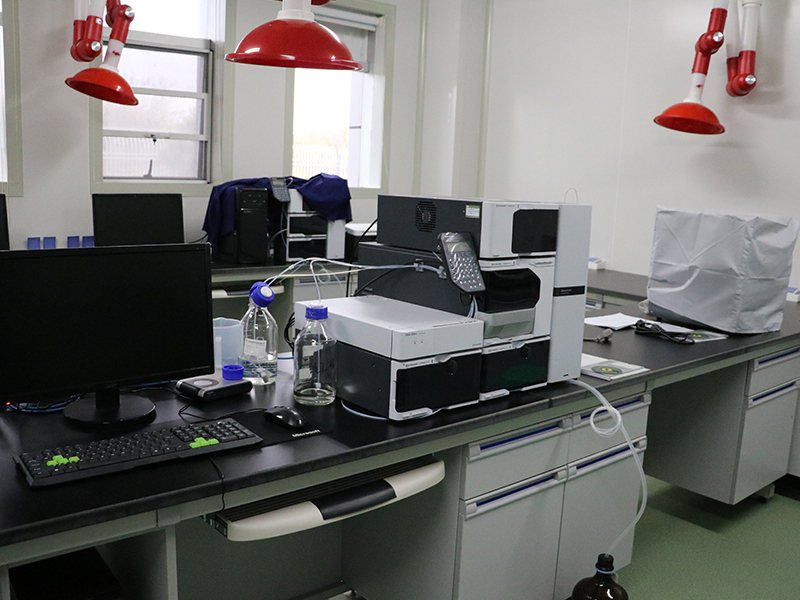 Һ��ɫ���� 